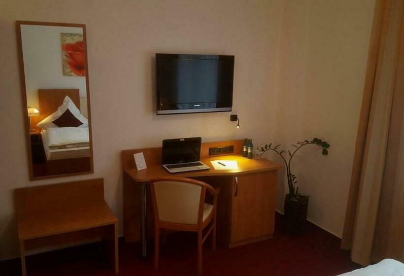 Habitació Comfort, Tauwerk