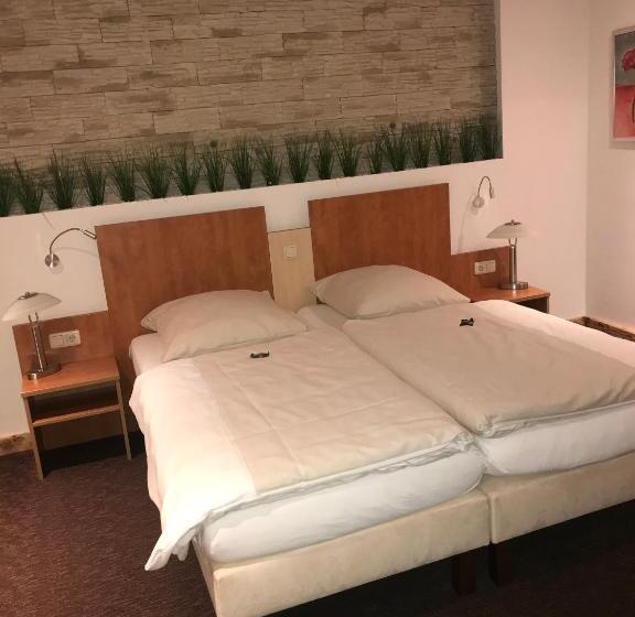 Habitació Comfort, Tauwerk