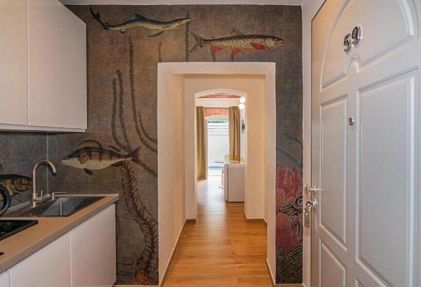 Стандартный Номер Нижний Этаж, Tirreno