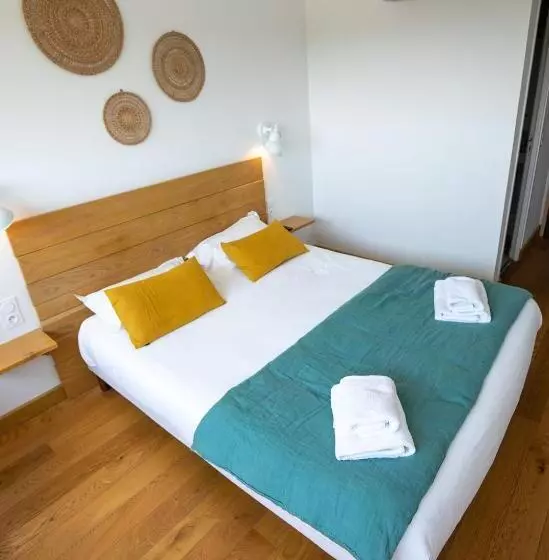 シングルデラックスルーム, Logis Hôtels   Le Bellaroc   Hôtel 2 étoiles Et Restaurant
