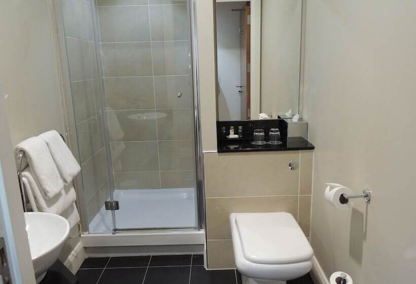 اتاق استاندارد یک نفره, Rox Hotel Aberdeen By Compass Hospitality