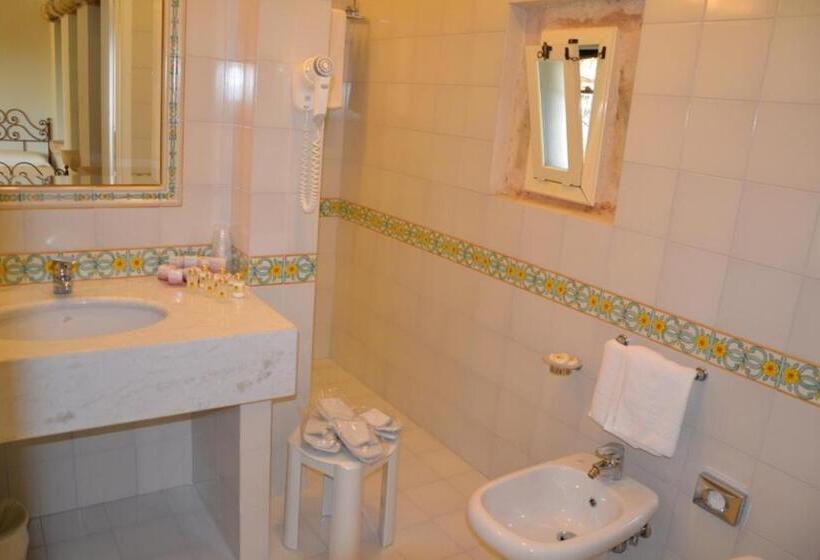 غرفة كلاسيكية ثلاثية, Sangiorgio Resort & Spa