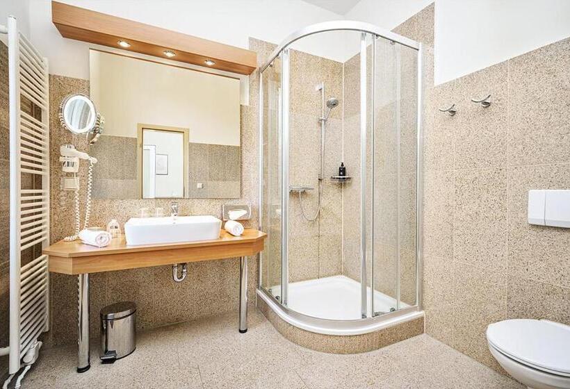 스탠다드 룸, Strandhotel Garni Kormoran