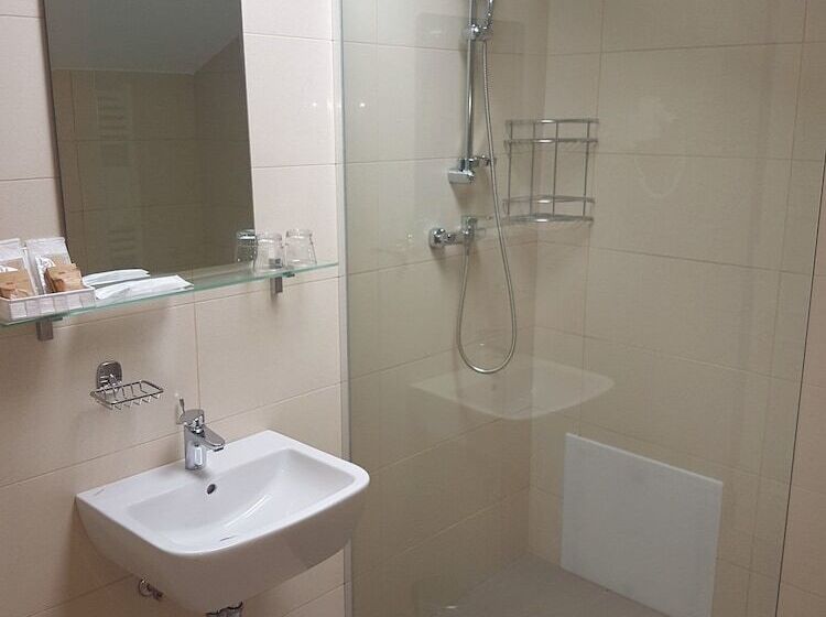 اتاق استاندارد, Villa Andor