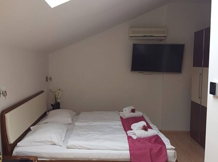 اتاق استاندارد, Villa Andor