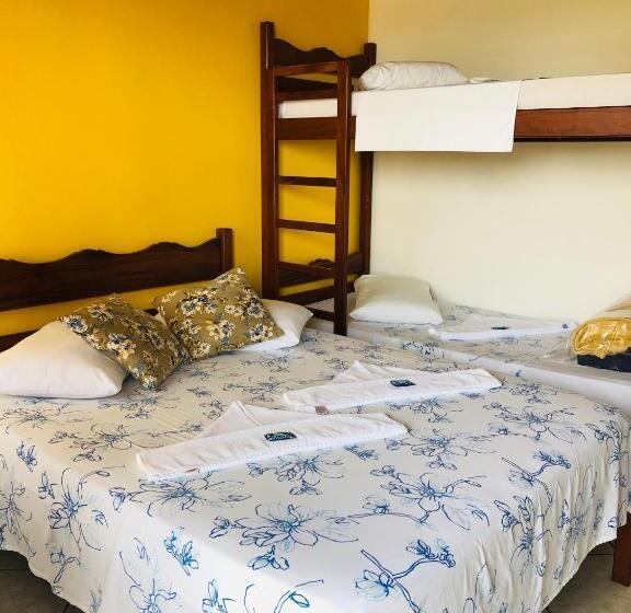 اتاق استاندارد چهار تخته, Pousada Casa Do Mar