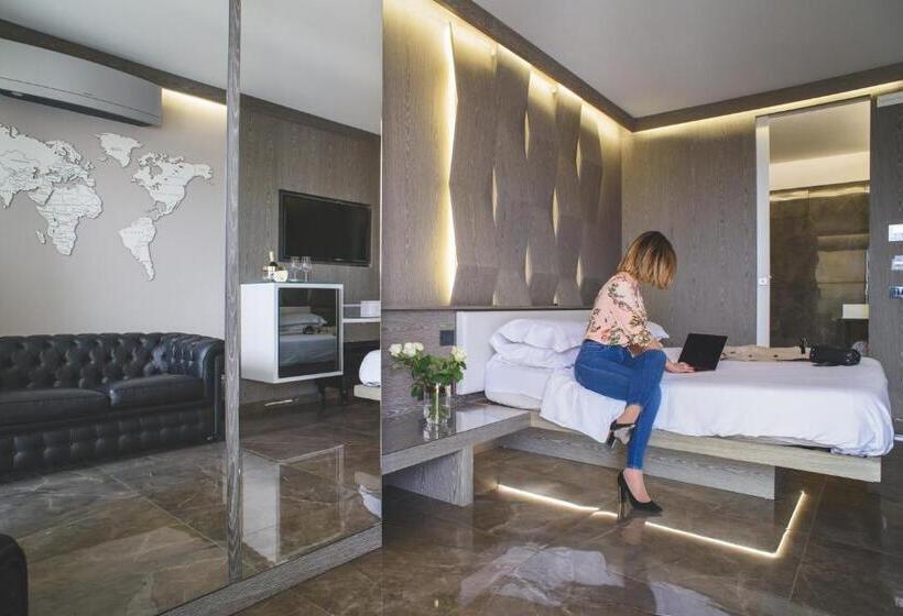 带海景的复工套房, Upper   Boutique