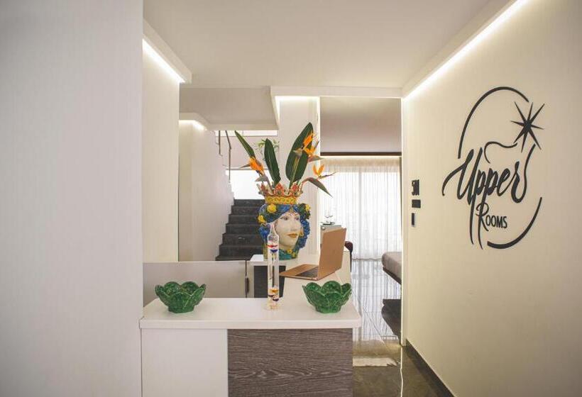 标准间带阳台, Upper   Boutique