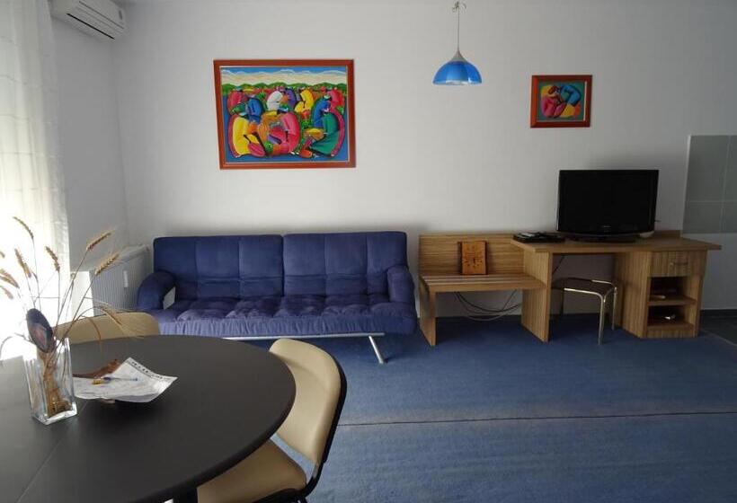 Apartament 1 Dormitori amb Balcó, Club Onix Apartments
