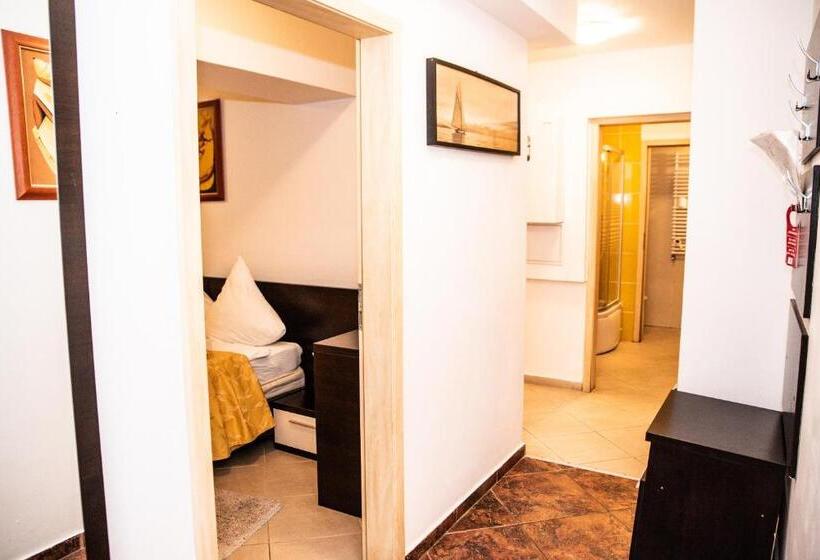 バルコニー付２ベッドルームアパートメント, Club Onix Apartments