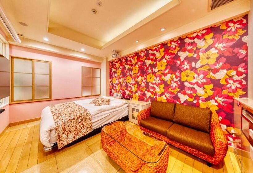 Номер Deluxe, Atlantis Hawaiian Resorts