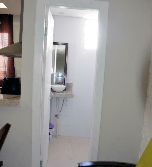 ルームシェアのワンベッド, Itapuã Suítes & Flats