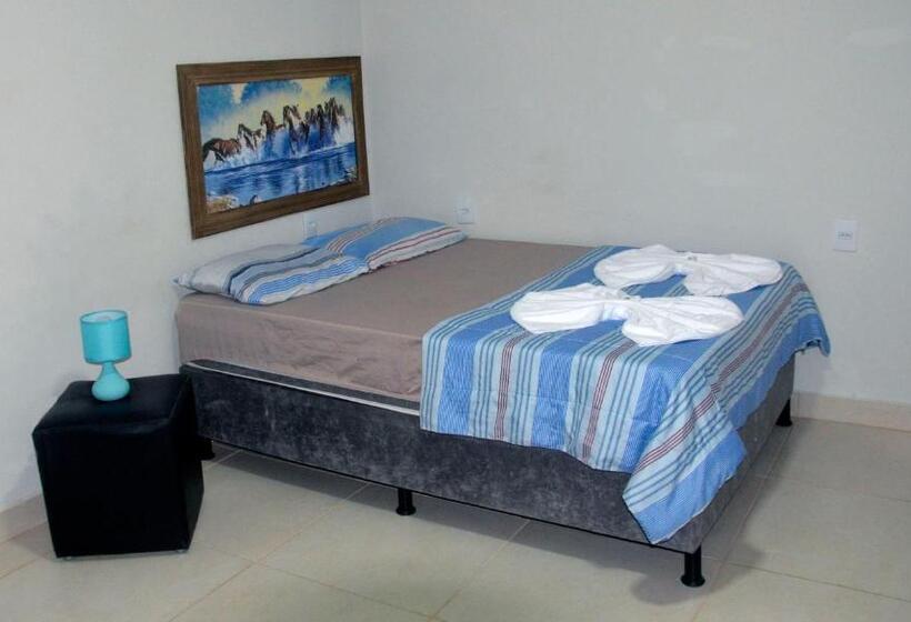 デラックススタジオ, Itapuã Suítes & Flats