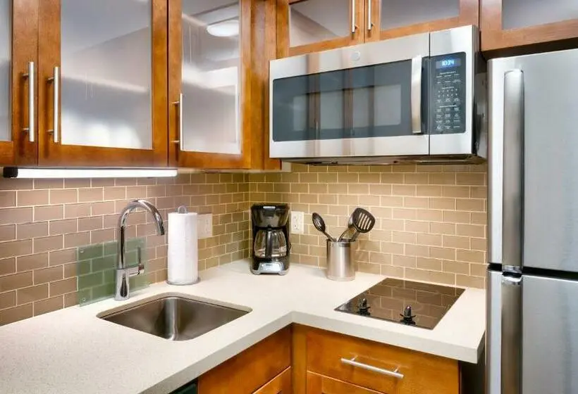 キングサイズベッドのデラックススイート, Staybridge Suites   Gainesville I 75, An Ihg