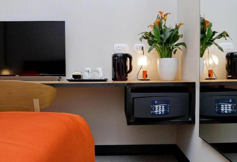 اتاق سوپریور, Colonna 32