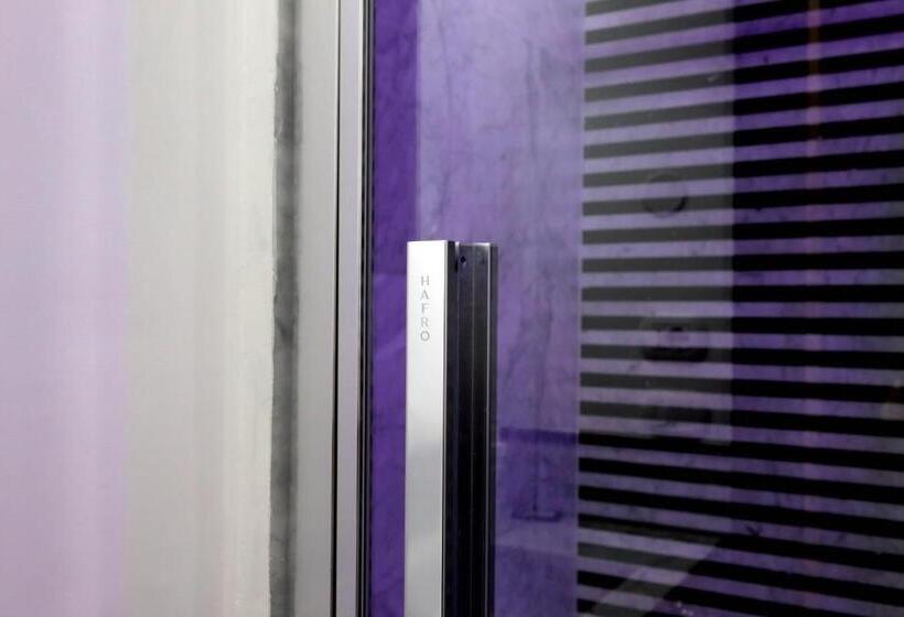 سوییت جونیور, Colonna 32