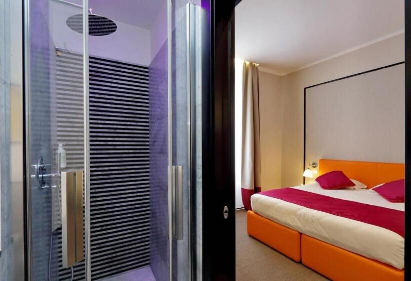 سوییت جونیور, Colonna 32