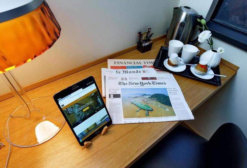 سوییت اجرایی, Colonna 32