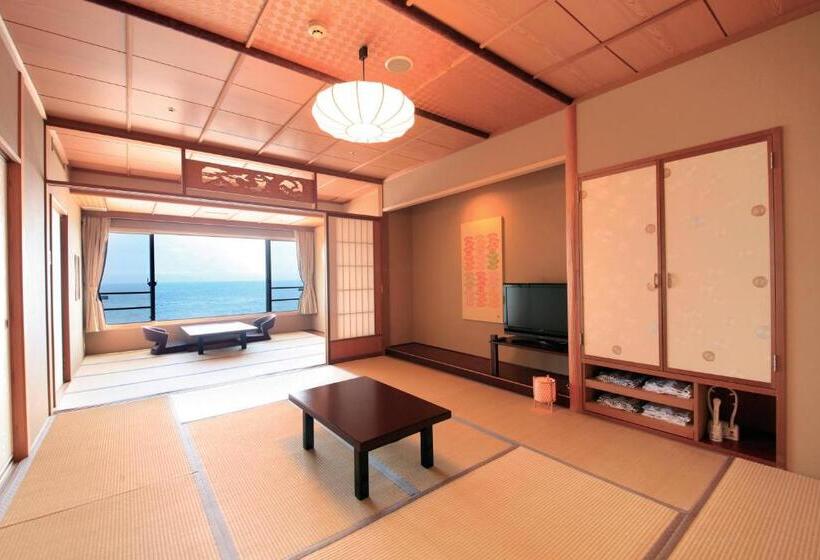 غرفة قياسية مطلّة علي البحر, Heiseikan Shiosaitei Hanatsuki