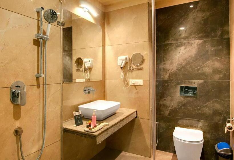 اتاق خانوادگی, The Orchard Greens Resort   A Centrally Heated Property