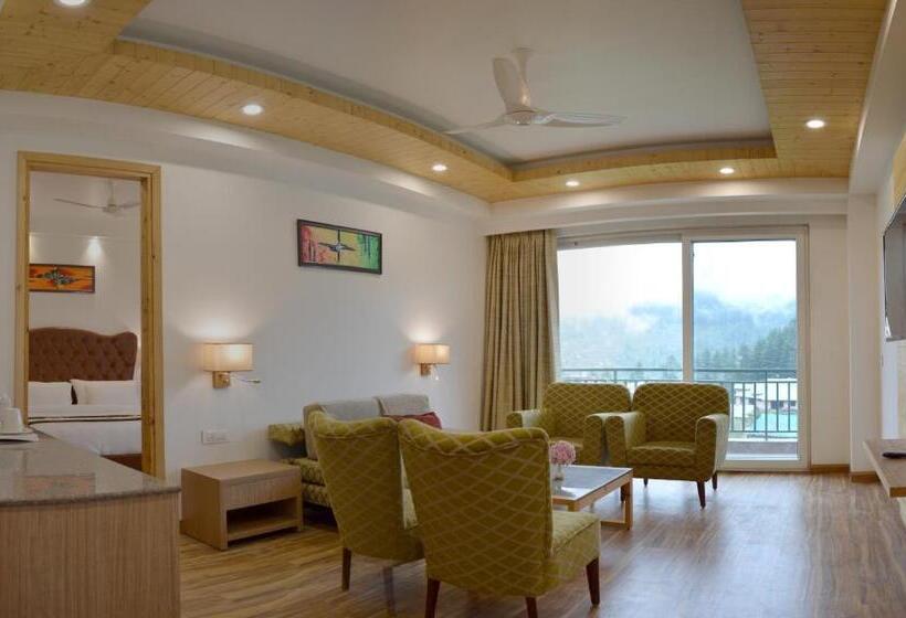 سوئیت پرزیدنت, The Orchard Greens Resort   A Centrally Heated Property