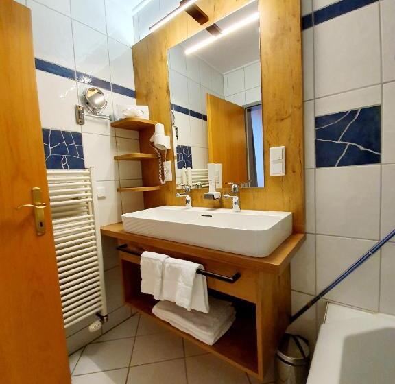 スイート(家族用), Austria Alpinhotel Ski In Ski Out An Der Edelweissbahn