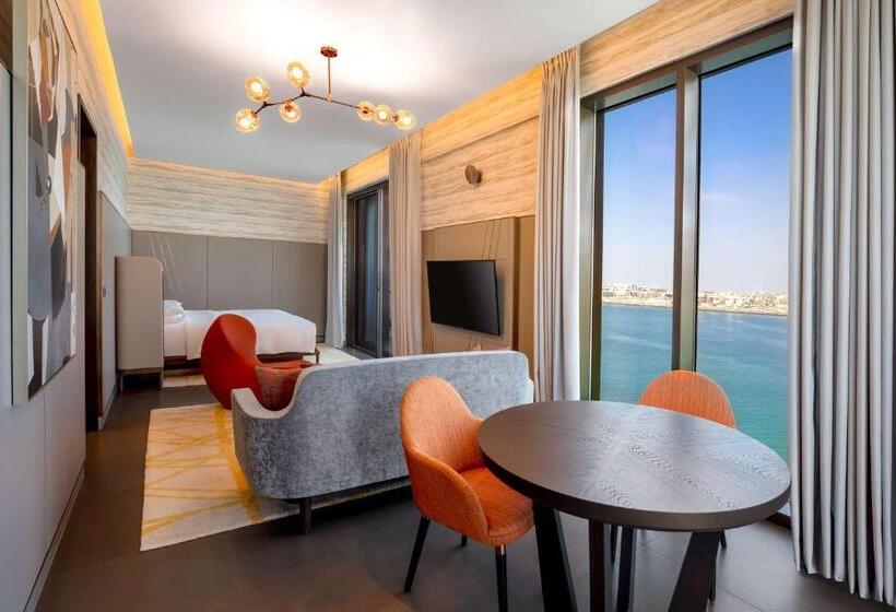 Номер Deluxe Кровать Кинг, Hyatt Centric Jumeirah Dubai