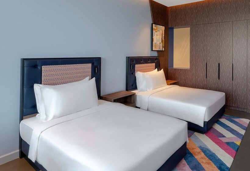 Номер Стандарт Вид на Море с Балконом, Hyatt Centric Jumeirah Dubai