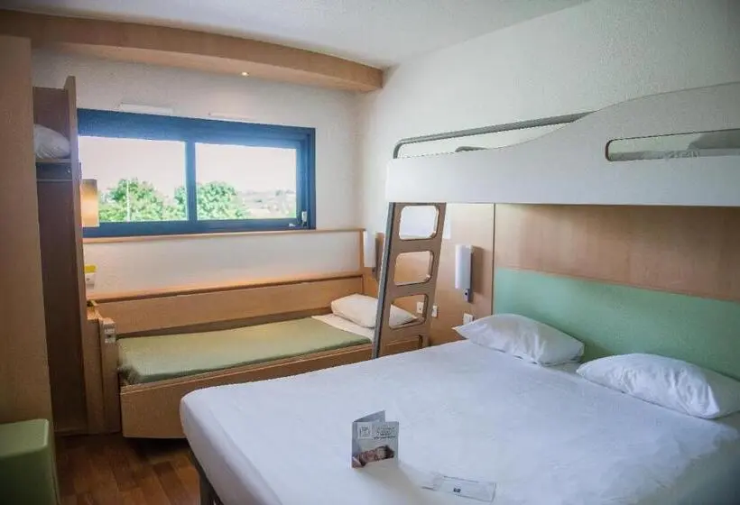 ファミリールーム, Ibis Budget Poitiers Site Du Futuroscope