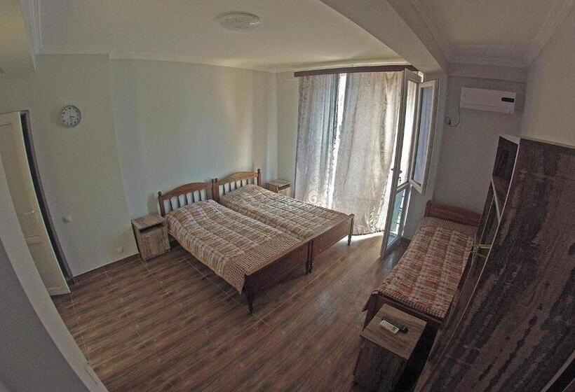 Triple Room Sea View, Magnetic Sand