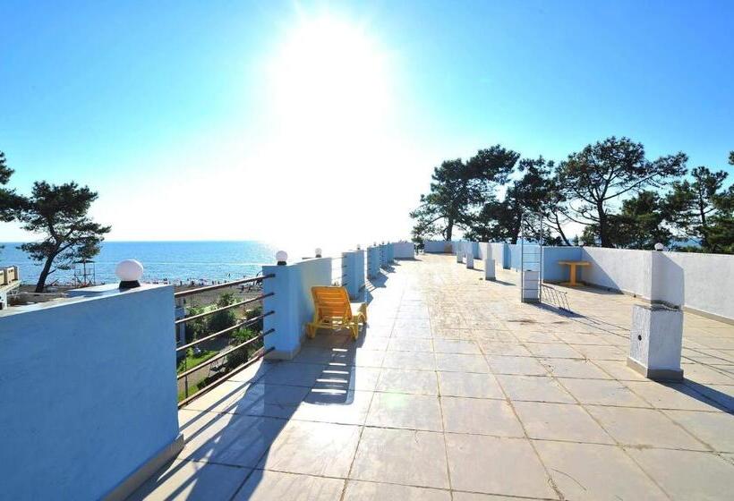Triple Room Sea View, Magnetic Sand
