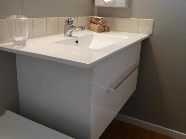 آپارتمان 1 خوابه, Aalton Motel