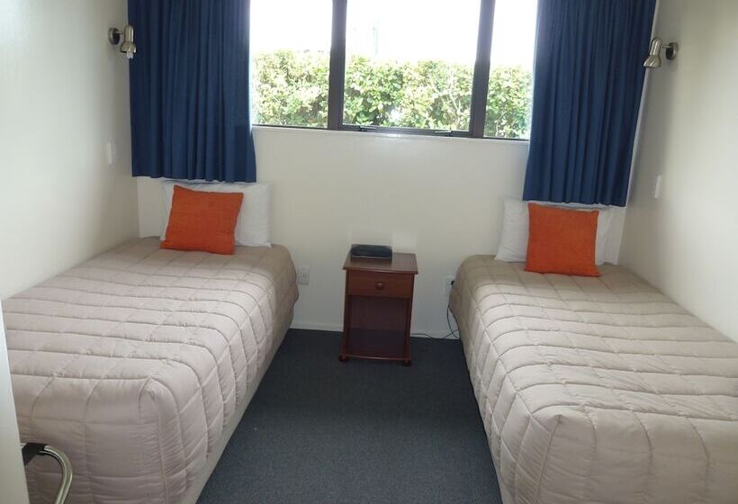침실 3개 아파트, Asure Adcroft Motel