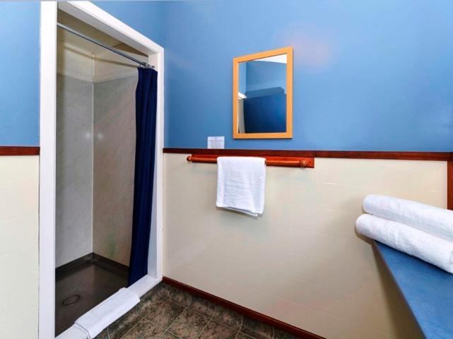 １ベッドルームアパートメント, Fairy Springs Motel
