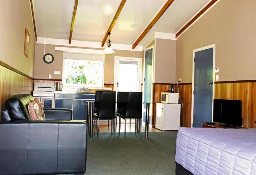 דירת חדר, Fairy Springs Motel