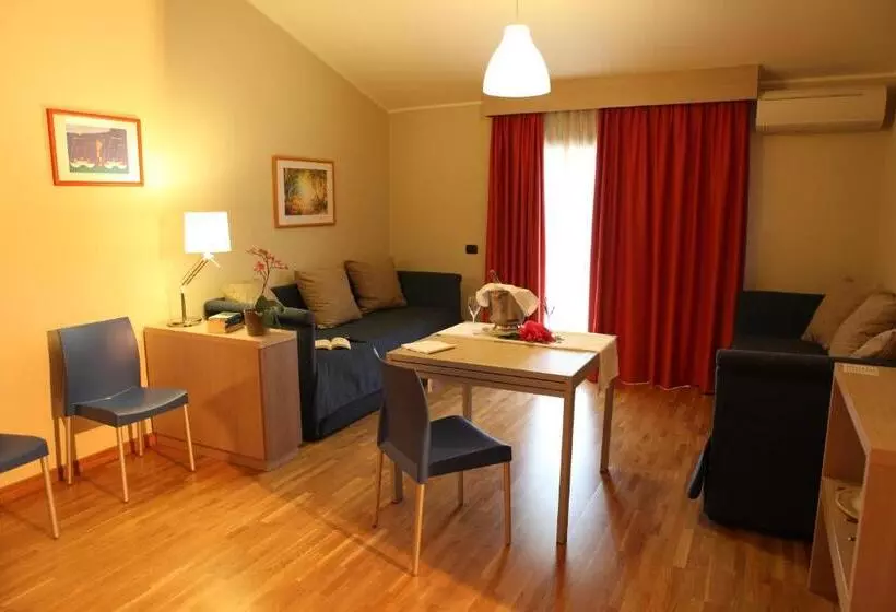سوییت, Heraclea Hotel Residence
