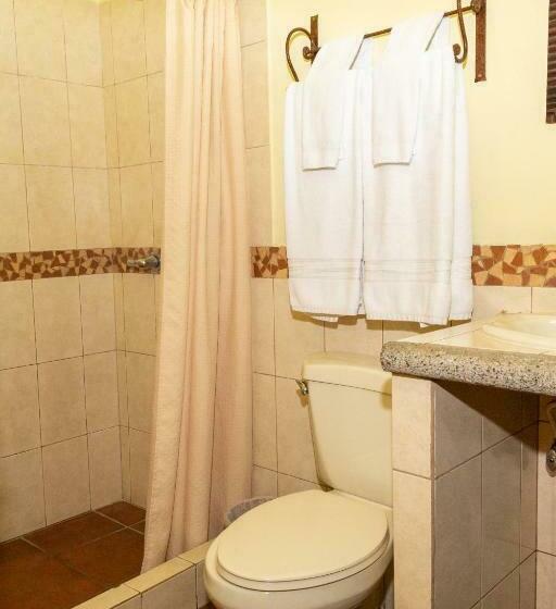 اتاق استاندارد, Las Marias