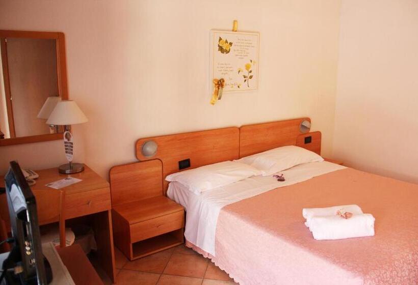 اتاق استاندارد, Albergo Al Viale