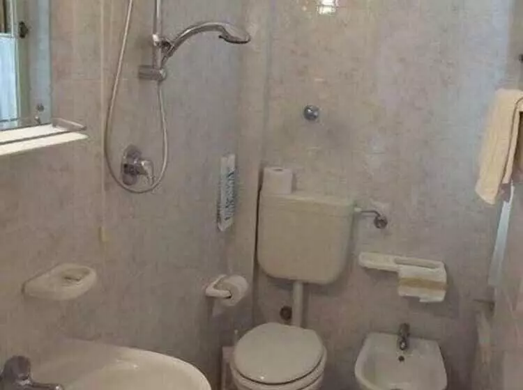 اتاق استاندارد, Albergo Natucci