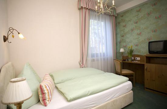 חדר סטנדרט יחיד, Alpina