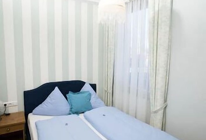 חדר סטנדרט יחיד, Alpina