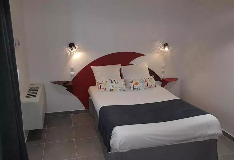 身障者適用スタンダードルーム, Brit Hotel Porte D Espagne