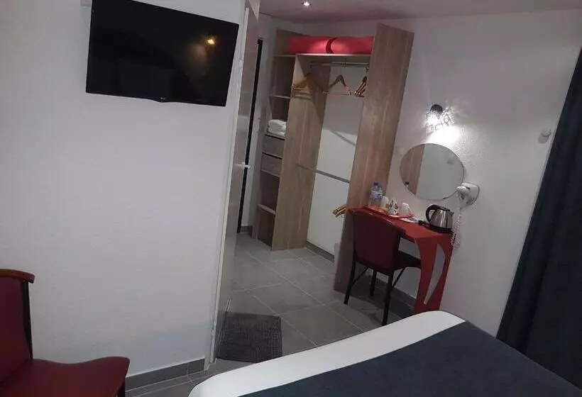 身障者適用スタンダードルーム, Brit Hotel Porte D Espagne