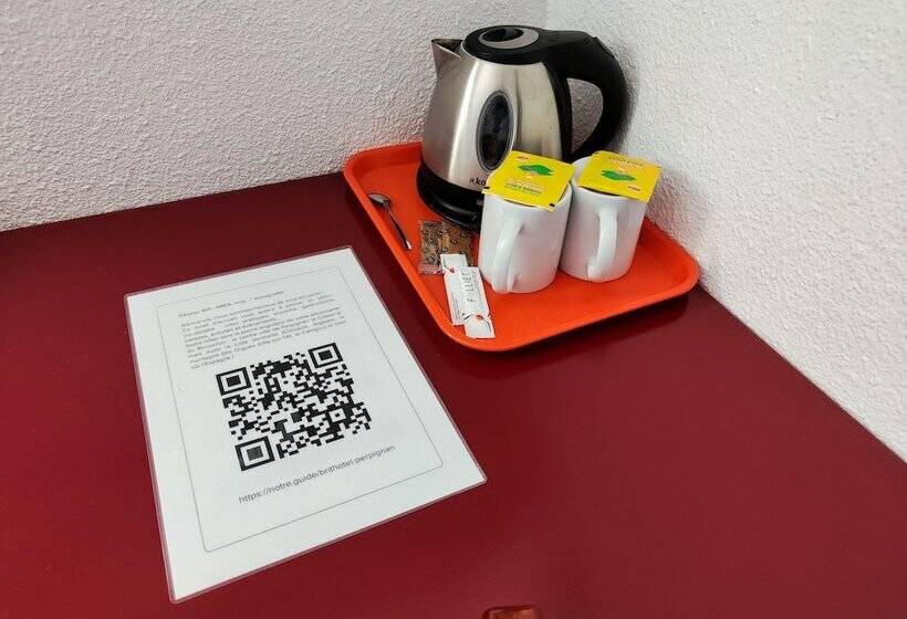 Семейный Номер, Brit Hotel Porte D Espagne