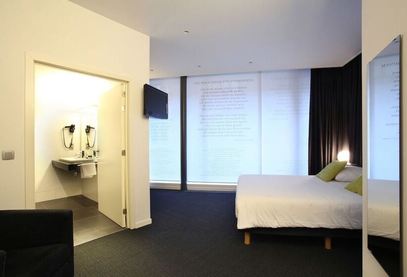 스탠다드 룸, De Groene Hendrickx