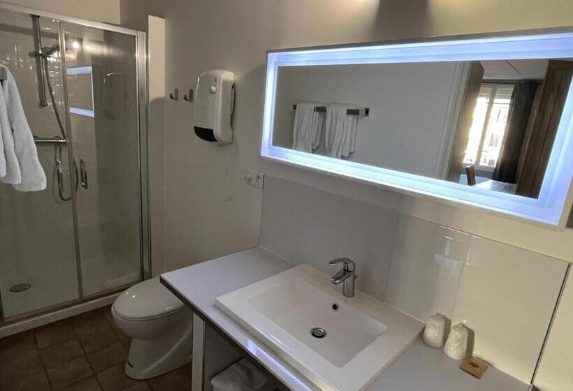 Четырехместный Номер Стандарт, Du Pot D'etain