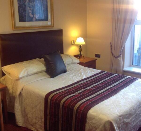 غرفة قياسية, Fitzgeralds