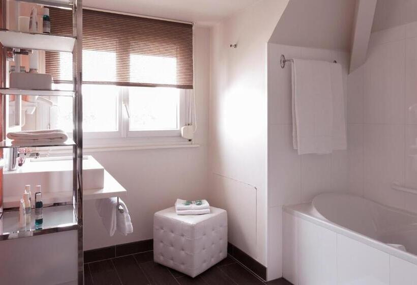 חדר סטנדרט עם כניסה לספא, Kastel & Spa Avec Piscine D Eau De Mer Chauffee