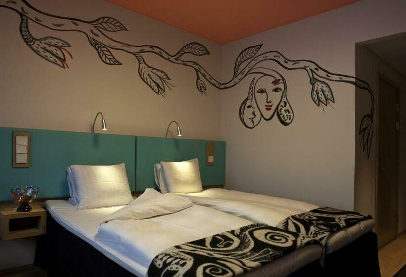 חדר סטנדרט, Kosta Boda Art