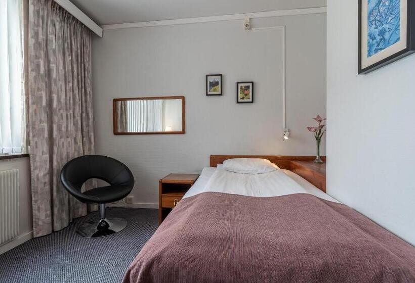 标准单人间, L Villa Sparta